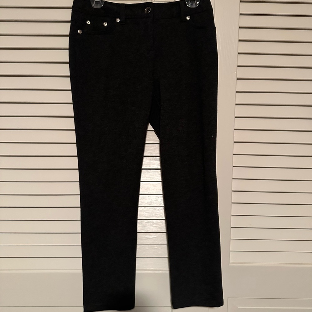 Barely worn size 4 dress pants grey